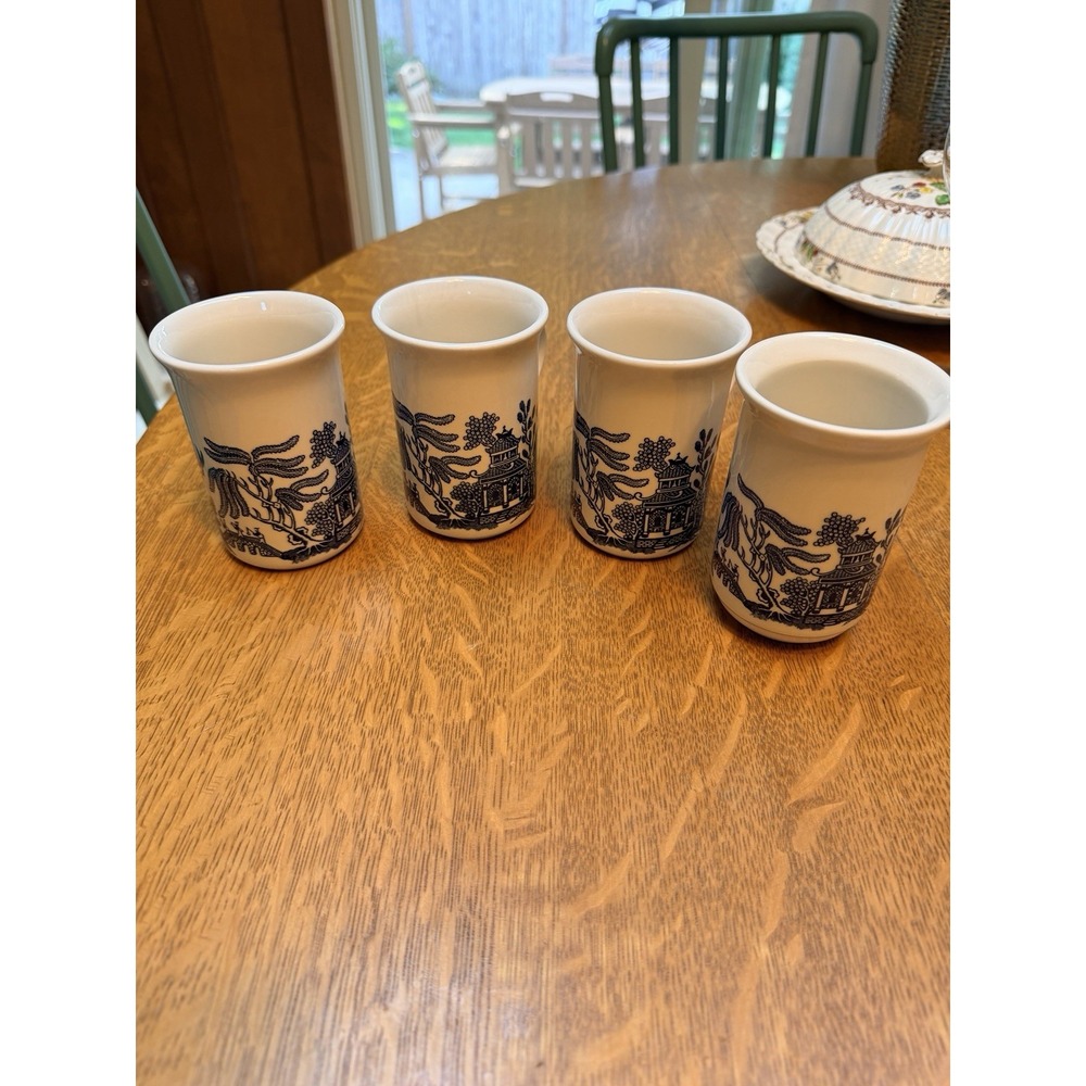 Set Of 4 Vintage Churchill China Blue Willow Tall Coffee Mugs